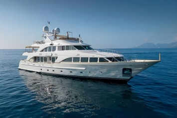 Benetti Classic 120 (2009)