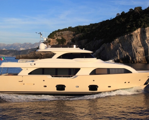 Custom Line Navetta 26 Crescendo for Sale France
