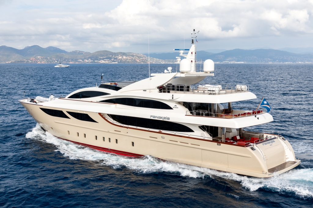 Astondoa 150 PANAKEIA