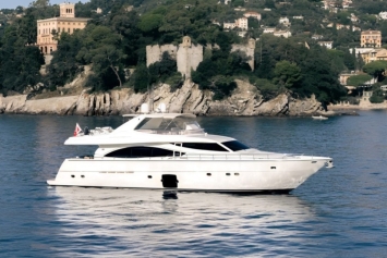 Ferretti 830 (2006)