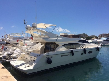 Ferretti 551 (2009)