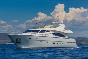 Ferretti 880 MISS KATARIINA