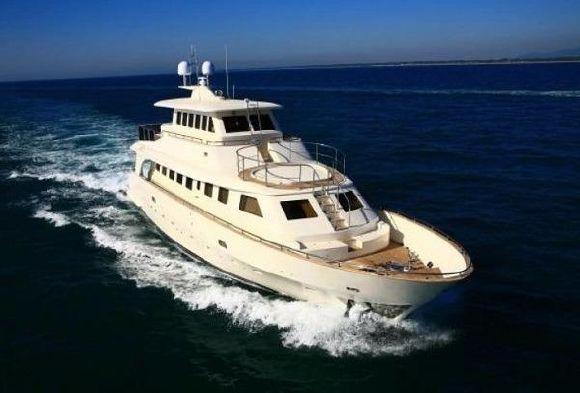 Gianetti Navetta 26 Tri-Deck (2010)