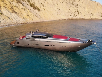 Pershing 88 (2003)